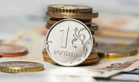 Moldovenii vând ruble și cumpără dolari