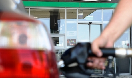 Moldova este singura țară din Europa care reglementează prețul benzinei și ...