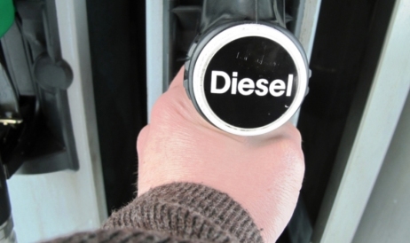 Inovație legislativă: benzinăriile ce nu vor avea în vânzare motorină vor fi ...