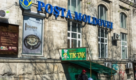 Un șef de la Poșta Moldovei a fost reținut de CNA