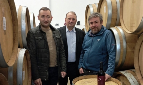 Primul producător de vinuri certificate ecologic din Moldova, începe promovarea lor ...