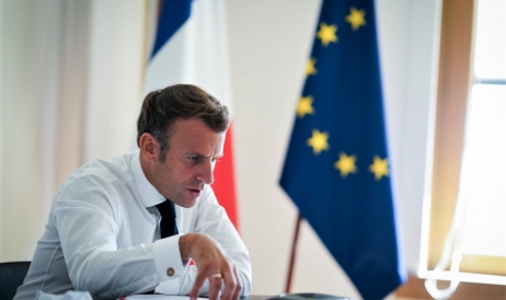 Avertisment dur pentru finanțele Franței