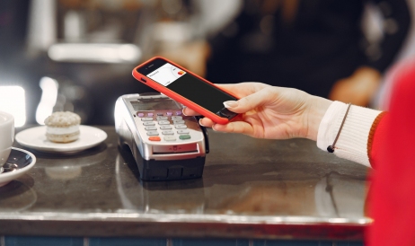 Mastercard: каждая четвертая беcконтактная оплата в Молдове – это оплата гаджетом с ...