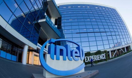 Cum a reușit Polonia să atragă o investiție 4,6 miliarde de dolari de la Intel