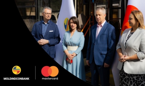 Moldindconbank și Mastercard au lansat plățile contactless în troleibuzele din ...